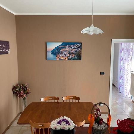 Appartamento Con Tre Camere - Zona Centrale Alessandria Eksteriør billede
