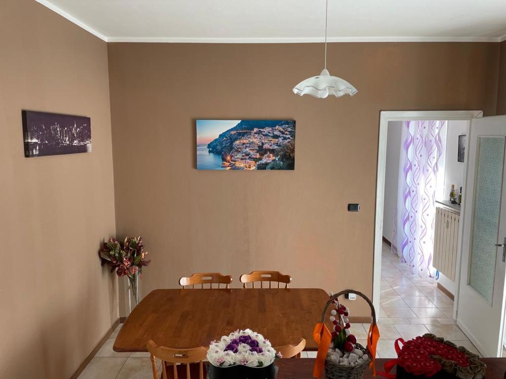 Appartamento Con Tre Camere - Zona Centrale Alessandria Eksteriør billede