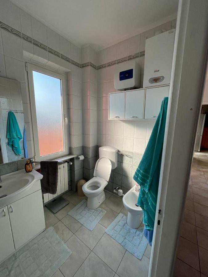 Appartamento Con Tre Camere - Zona Centrale Alessandria Eksteriør billede